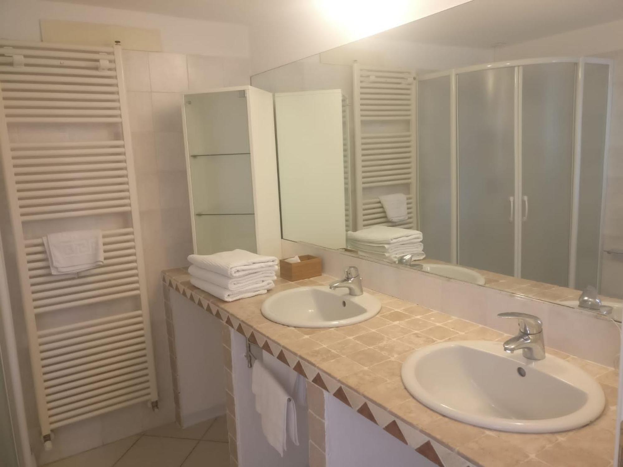 Hotel Eros Residence チェルヴィア エクステリア 写真