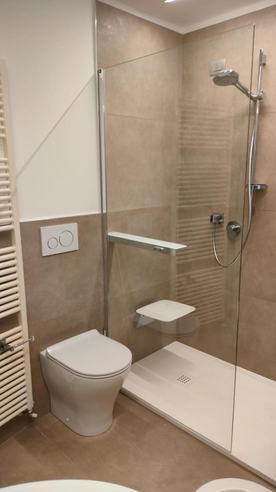 Hotel Eros Residence チェルヴィア エクステリア 写真